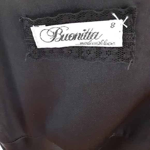 💗 Marilyn Monroe-style Petite 8 Formal Dress with Diamonte Buckle - full length - Picture 9 of 10